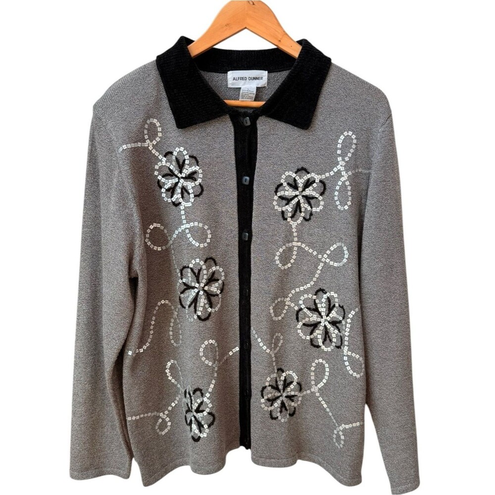 Alfred Dunner Vintage Gray Beaded Cardigan Sweater Shoulder Pads. Large.